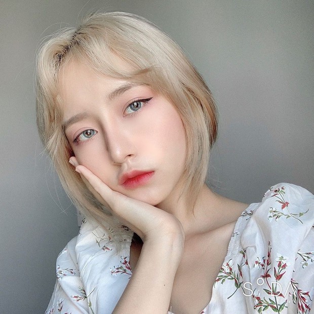 Girl xinh ĐH Hoa Sen sinh năm 1999 được khen xinh hơn cả gái Hàn, thừa nhận nâng mũi để hoàn thiện nhan sắc - Ảnh 1. Girl xinh ĐH Hoa Sen sinh năm 1999 được khen xinh hơn cả gái Hàn, thừa nhận nâng mũi để hoàn thiện nhan sắc - Ảnh 1.