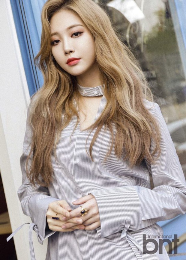 Mỹ nhân Kpop Yura gây chú ý vì công bố cận cảnh nhà ở khu phức hợp siêu đắt đỏ, hàng xóm với BTS và Park Seo Joon - Ảnh 1. Mỹ nhân Kpop Yura gây chú ý vì công bố cận cảnh nhà ở khu phức hợp siêu đắt đỏ, hàng xóm với BTS và Park Seo Joon - Ảnh 1.
