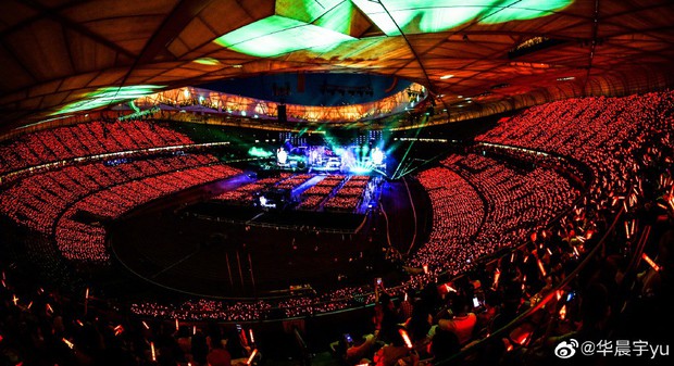 Hoa Thần Vũ - Chàng ca sĩ cay cú nhất quả đất: Mở thêm đêm concert để giành vé với fan! - Ảnh 8. Hoa Thần Vũ - Chàng ca sĩ cay cú nhất quả đất: Mở thêm đêm concert để giành vé với fan! - Ảnh 8.