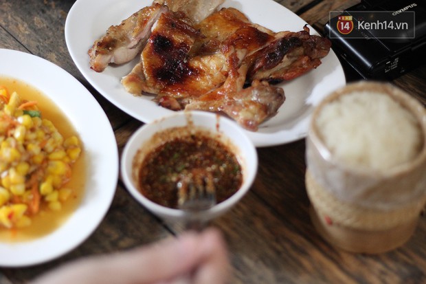 Có một quán gà nướng mà bạn nhất định phải thử khi đến Chiang Mai du lịch - Ảnh 3. Có một quán gà nướng mà bạn nhất định phải thử khi đến Chiang Mai du lịch - Ảnh 3.