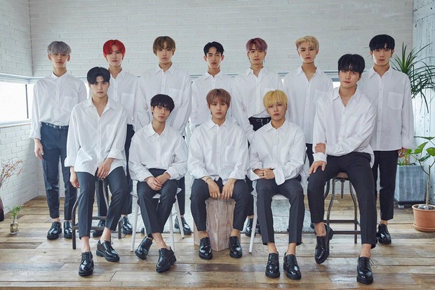 Hơn cả Chống Đạn Thiếu Niên Đoàn của BTS, Kpop xuất hiện boygroup có cái tên cực thách thức: Dưới bầu trời này không có đối thủ! - Ảnh 1. Hơn cả Chống Đạn Thiếu Niên Đoàn của BTS, Kpop xuất hiện boygroup có cái tên cực thách thức: Dưới bầu trời này không có đối thủ! - Ảnh 1.