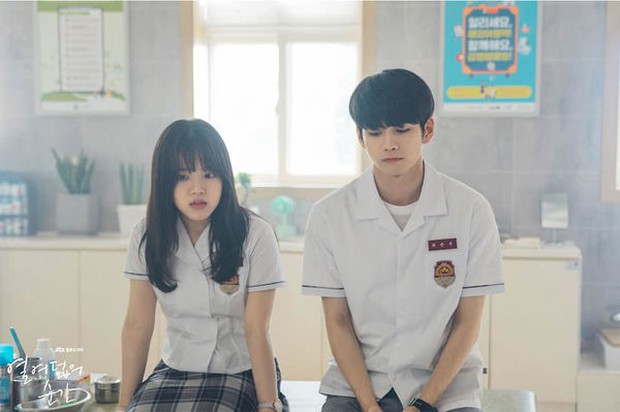 3 lí do nhất định phải xem Khoảnh Khắc Tuổi 18: Thanh xuân ai mà chẳng có trong trái tim mỗi người - Ảnh 3. 3 lí do nhất định phải xem Khoảnh Khắc Tuổi 18: Thanh xuân ai mà chẳng có trong trái tim mỗi người - Ảnh 3.