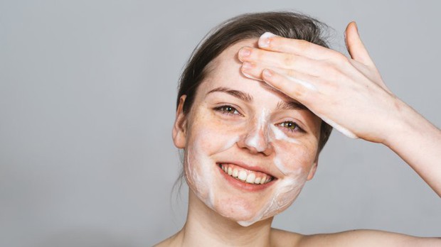 Nha sĩ Mỹ bật mí: muốn da mặt không bị tổn thương và nổi nhiều mụn thì cần làm điều này ngay sau khi đánh răng - Ảnh 5. Nha sĩ Mỹ bật mí: muốn da mặt không bị tổn thương và nổi nhiều mụn thì cần làm điều này ngay sau khi đánh răng - Ảnh 5.