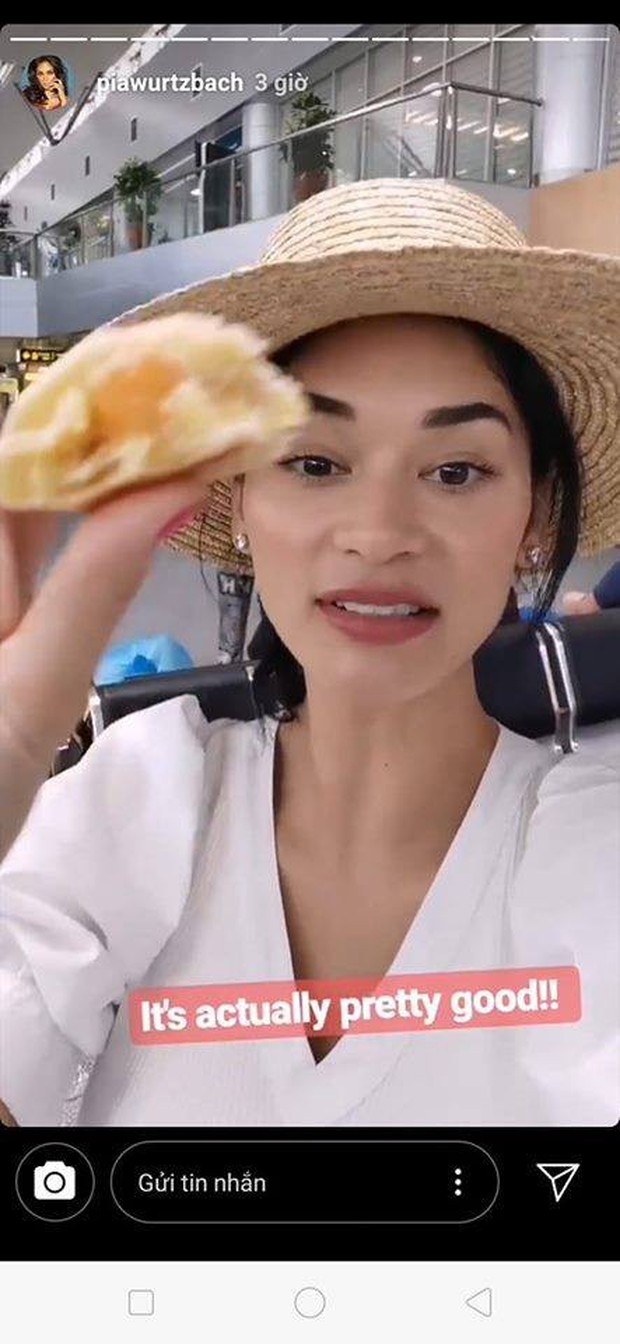 Cứ gọi yêu Hoa hậu Hoàn Vũ 2018 là Pía, giờ thì cô nàng đã sang tận Việt Nam để thử bánh pía chính gốc nè! - Ảnh 4.