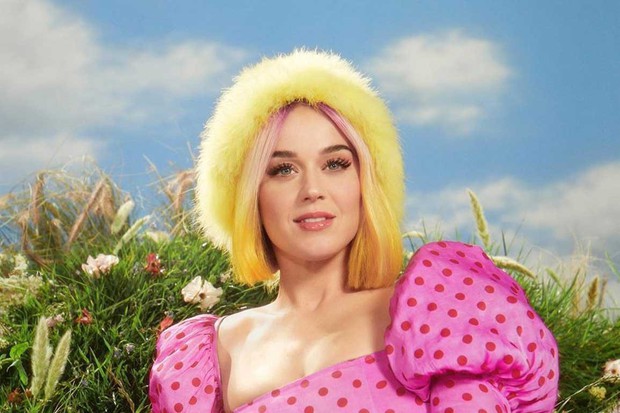 Dù bị chê “flop” tơi tả nhưng Katy Perry vẫn sở hữu kỳ tích đáng gờm mà Taylor Swift, Ariana Grande mơ cũng không có - Ảnh 2.