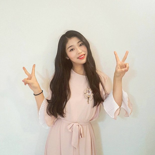 Nữ idol 60kg thành hiện tượng vì body và nhan sắc gây chú ý, phản ứng của thánh khẩu nghiệp Knet còn bất ngờ hơn - Ảnh 9. Nữ idol 60kg thành hiện tượng vì body và nhan sắc gây chú ý, phản ứng của thánh khẩu nghiệp Knet còn bất ngờ hơn - Ảnh 9.