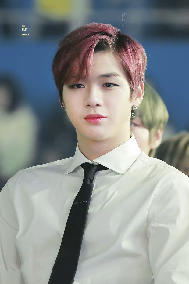 50 idol nam Kpop được tìm nhiều nhất trên Google nửa đầu 2019: Em út BTS chễm chệ ngôi vua, bất ngờ vị trí của Seungri - Ảnh 8. 50 idol nam Kpop được tìm nhiều nhất trên Google nửa đầu 2019: Em út BTS chễm chệ ngôi vua, bất ngờ vị trí của Seungri - Ảnh 8.