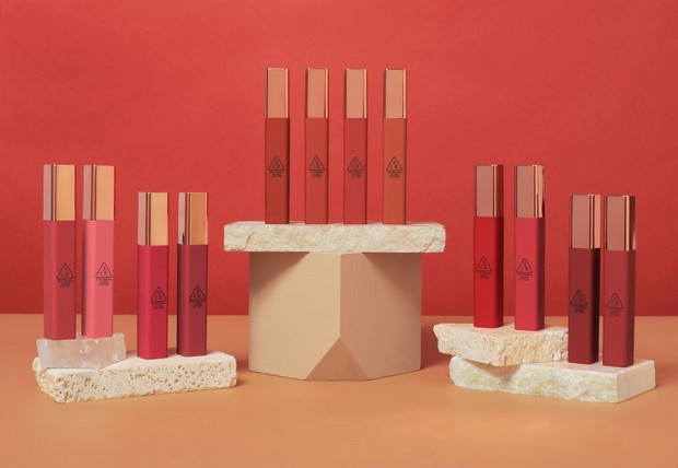 Son mới của 3CE - Cloud Lip Tint: tưởng không đẹp mà đẹp không tưởng, vỏ son xịn sò, giá chưa đến 300k - Ảnh 3.