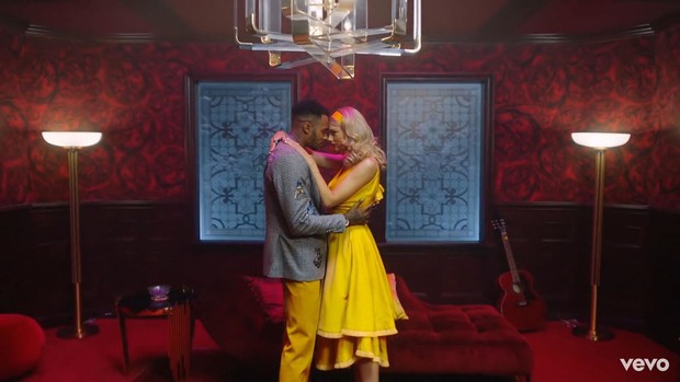 Taylor Swift mơ về ngôi nhà và những đứa trẻ trong MV Lover, fan không khỏi xao xuyến chờ đến ngày chị cưới! - Ảnh 7.