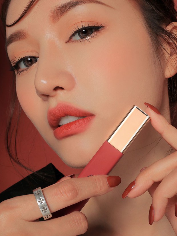 Son mới của 3CE - Cloud Lip Tint: tưởng không đẹp mà đẹp không tưởng, vỏ son xịn sò, giá chưa đến 300k - Ảnh 15.