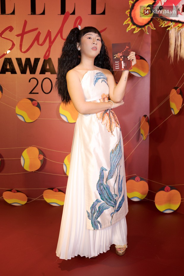 Thảm đỏ Elle Style Awards: chị đại Mỹ Tâm giản đơn giữa những đàn em chặt chém như Tiểu Vy, Jolie Nguyễn, Châu Bùi - Ảnh 21.