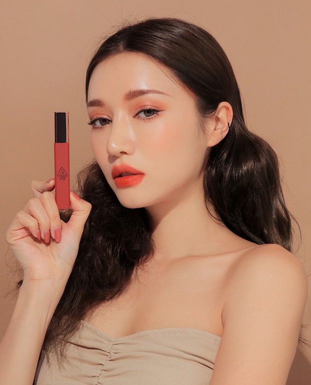 Son mới của 3CE - Cloud Lip Tint: tưởng không đẹp mà đẹp không tưởng, vỏ son xịn sò, giá chưa đến 300k - Ảnh 9.