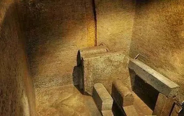Thời cổ đại khan hiếm giấy, giới nhà giàu và vua chúa Trung Hoa dùng gì sau khi “đi cầu”? - Ảnh 1. Thời cổ đại khan hiếm giấy, giới nhà giàu và vua chúa Trung Hoa dùng gì sau khi “đi cầu”? - Ảnh 1.