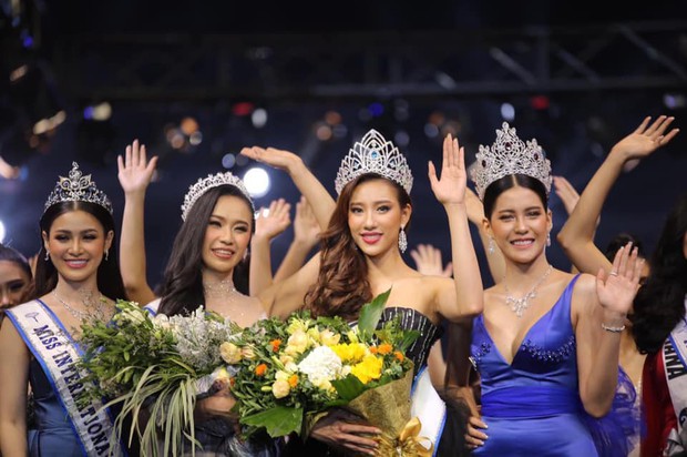 Mỹ nhân 9x vừa đăng quang Hoa hậu Hoàn vũ Lào: Xinh đẹp rụng rời, chiều cao khủng và nhiều điểm chung với Hoàng Thùy - Ảnh 2.