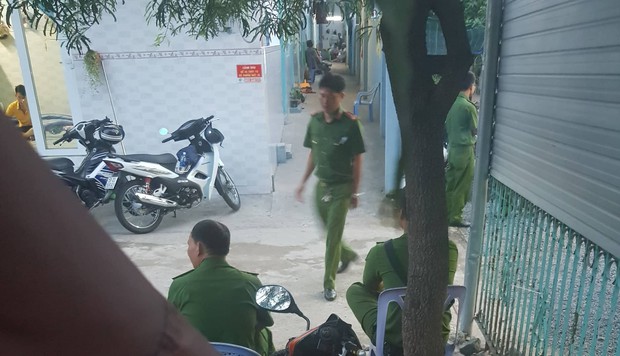 Nghi án cha giết con trai 5 tuổi rồi tự tử trong phòng trọ ở Sài Gòn - Ảnh 1.