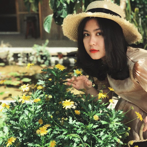 Hội những cô gái 1m52 phiên bản đời thực: Người phá đảo MXH Trung, người gây sốt vì dậy thì thành công - Ảnh 16. Hội những cô gái 1m52 phiên bản đời thực: Người phá đảo MXH Trung, người gây sốt vì dậy thì thành công - Ảnh 16.