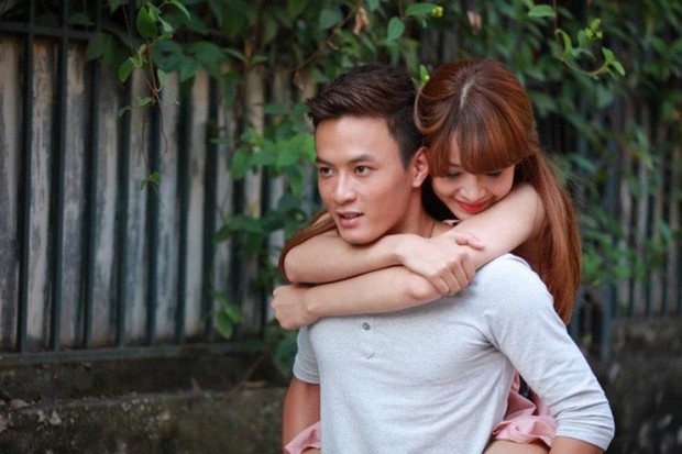 Lật lại 4 chuyện tình màn ảnh éo le của Hồng Đăng: Ăn ý với Hồng Diễm nhất và có sở thích yêu vợ người khác - Ảnh 3. Lật lại 4 chuyện tình màn ảnh éo le của Hồng Đăng: Ăn ý với Hồng Diễm nhất và có sở thích yêu vợ người khác - Ảnh 3.