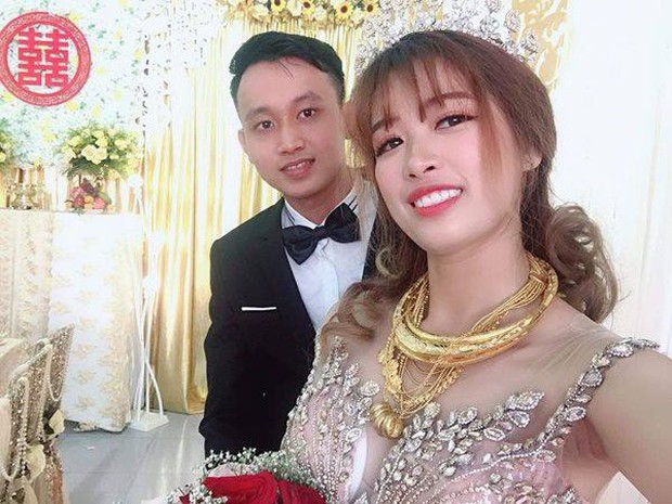 Những cô dâu số hưởng với vòng vàng trĩu cổ: Gánh nặng vậy ai cũng nguyện ý lấy chồng! - Ảnh 11. Những cô dâu số hưởng với vòng vàng trĩu cổ: Gánh nặng vậy ai cũng nguyện ý lấy chồng! - Ảnh 11.