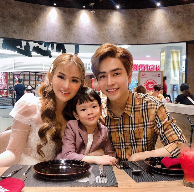 Thuý Vi bỗng sâu sắc khi nói về ồn ào của Thu Thuỷ: Đừng đặt điện thoại trước mặt trẻ rồi bắt nó chào mọi người - Ảnh 1.