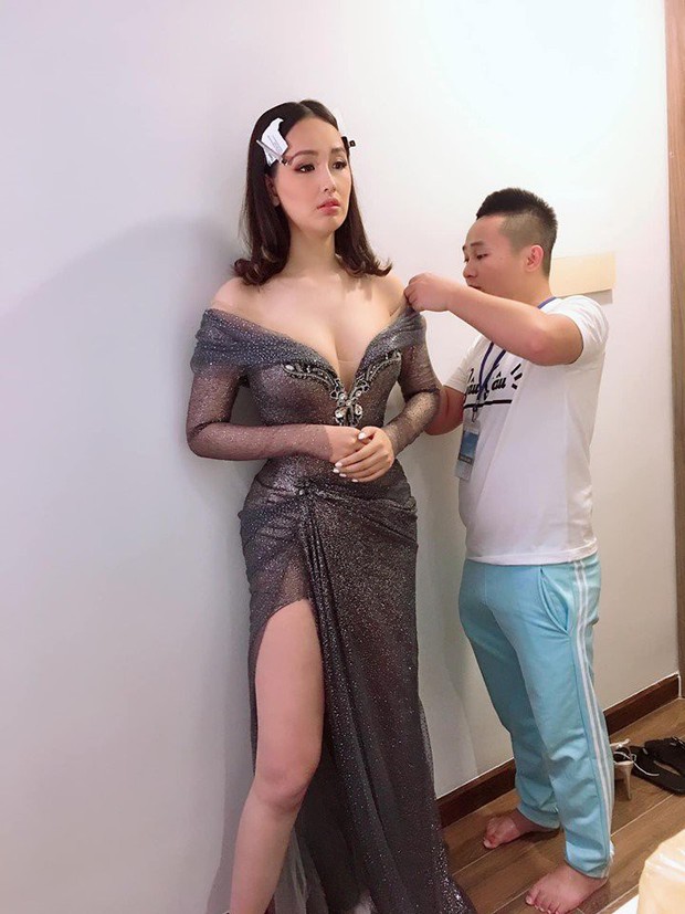 Ekip của Mai Phương Thúy lên tiếng trần tình về sự cố váy áo lộ nửa ngực trên sóng truyền hình - Ảnh 3. Ekip của Mai Phương Thúy lên tiếng trần tình về sự cố váy áo lộ nửa ngực trên sóng truyền hình - Ảnh 3.