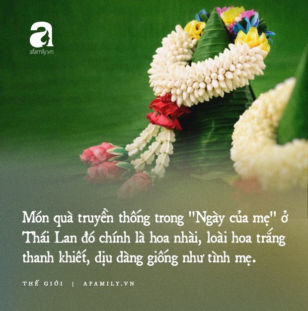 Khi Hoa hậu đội vương miện quỳ lạy cha mẹ: Lòng hiếu thảo của một người con và nét đẹp văn hóa tại đất nước Thái Lan - Ảnh 4.