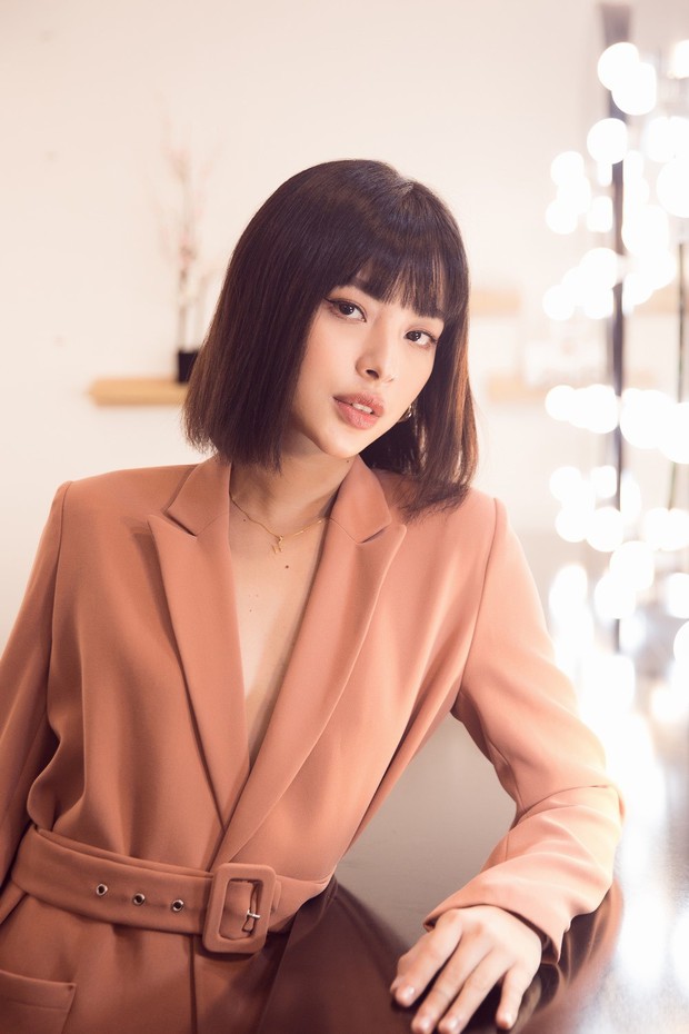 Lan Khuê khoe dáng mỏng những tháng cuối thai kỳ, Kỳ Duyên - Jolie Nguyễn đụng độ tại sự kiện - Ảnh 9.