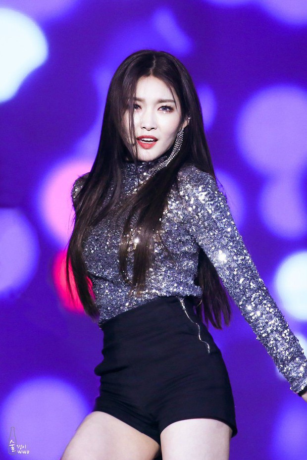 Top 3 “cỗ máy nhảy” trong dàn idol nữ do chuyên gia bình chọn: Lisa (BLACKPINK) bất ngờ nhường chỗ cho 1 tân binh! - Ảnh 3.