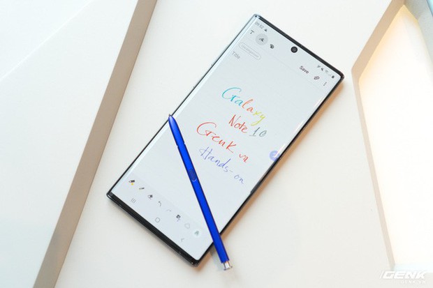Đứng hình 5 giây với thứ cực độc chỉ có trên Galaxy Note10 năm nay, ai nhìn cũng hớp hồn ngay lập tức - Ảnh 1.