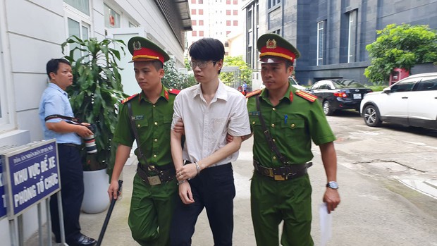 Gã thanh niên hiếp dâm, sát hại nữ sinh trường sân khấu điện ảnh ở Hà Nội nhận án tử hình - Ảnh 1. Gã thanh niên hiếp dâm, sát hại nữ sinh trường sân khấu điện ảnh ở Hà Nội nhận án tử hình - Ảnh 1.