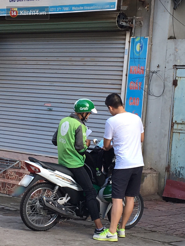 Chạy Grab kiếm 30 triệu/tháng, nam sinh Hà Nội tiết lộ những mặt tối phía sau chuyện bùng hàng cùng hiểm nguy chết người của nghề xe ôm công nghệ - Ảnh 5. Chạy Grab kiếm 30 triệu/tháng, nam sinh Hà Nội tiết lộ những mặt tối phía sau chuyện bùng hàng cùng hiểm nguy chết người của nghề xe ôm công nghệ - Ảnh 5.