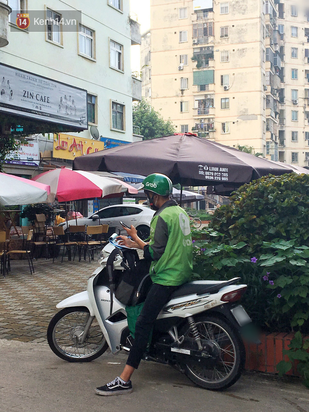 Chạy Grab kiếm 30 triệu/tháng, nam sinh Hà Nội tiết lộ những mặt tối phía sau chuyện bùng hàng cùng hiểm nguy chết người của nghề xe ôm công nghệ - Ảnh 6. Chạy Grab kiếm 30 triệu/tháng, nam sinh Hà Nội tiết lộ những mặt tối phía sau chuyện bùng hàng cùng hiểm nguy chết người của nghề xe ôm công nghệ - Ảnh 6.