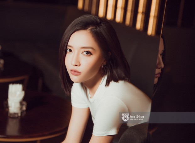 Bích Phương: Kể cả ngày mai có là ngày tệ nhất cuộc đời thì chúng ta vẫn nên tẩy trang trước khi đi ngủ! - Ảnh 13. Bích Phương: Kể cả ngày mai có là ngày tệ nhất cuộc đời thì chúng ta vẫn nên tẩy trang trước khi đi ngủ! - Ảnh 13.