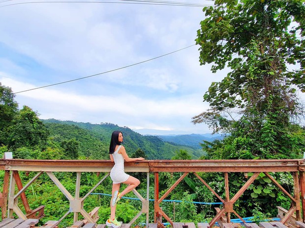 Vừa lấy đại gia, bom sex ngực khủng xứ Hàn Clara đã lên đời sống ảo: Rừng núi, cánh đồng chị chấp tuốt! - Ảnh 6. Vừa lấy đại gia, bom sex ngực khủng xứ Hàn Clara đã lên đời sống ảo: Rừng núi, cánh đồng chị chấp tuốt! - Ảnh 6.