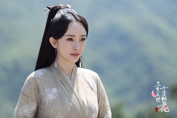 5 mỹ nhân “đệ nhất thiên hạ” trên màn ảnh Hoa ngữ: Thượng thần Dương Mịch bít cửa trước cô cô Lý Nhược Đồng - Ảnh 19. 5 mỹ nhân “đệ nhất thiên hạ” trên màn ảnh Hoa ngữ: Thượng thần Dương Mịch bít cửa trước cô cô Lý Nhược Đồng - Ảnh 19.