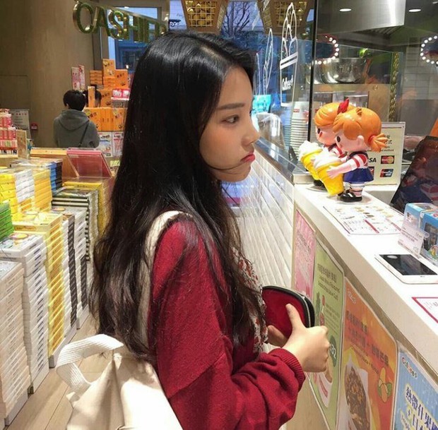 Khách feedback nhẹ nhàng nhưng ăn ngay câu cà khịa từ shop, dân mạng ném đá: Vô duyên lại nghĩ mình thẳng tính là sao ta? - Ảnh 1. Khách feedback nhẹ nhàng nhưng ăn ngay câu cà khịa từ shop, dân mạng ném đá: Vô duyên lại nghĩ mình thẳng tính là sao ta? - Ảnh 1.