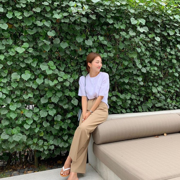 Cứ tin các BTV thời trang mà đu theo 5 xu hướng sau, sẽ chẳng ai tiếc lời khen bạn mặc đẹp và trendy hết nấc - Ảnh 2. Cứ tin các BTV thời trang mà đu theo 5 xu hướng sau, sẽ chẳng ai tiếc lời khen bạn mặc đẹp và trendy hết nấc - Ảnh 2.