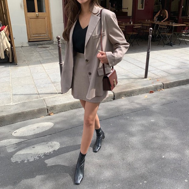 Cứ tin các BTV thời trang mà đu theo 5 xu hướng sau, sẽ chẳng ai tiếc lời khen bạn mặc đẹp và trendy hết nấc - Ảnh 7. Cứ tin các BTV thời trang mà đu theo 5 xu hướng sau, sẽ chẳng ai tiếc lời khen bạn mặc đẹp và trendy hết nấc - Ảnh 7.