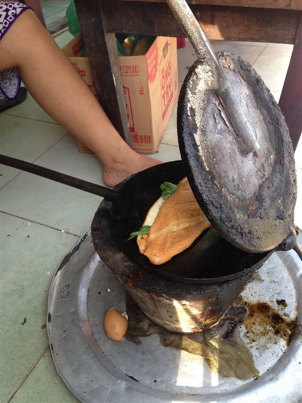 Có tới 4 “siêu phẩm bánh mì” vừa lạ lẫm vừa khiến bạn “nghiện” ngay lần đầu thưởng thức - Ảnh 7. Có tới 4 “siêu phẩm bánh mì” vừa lạ lẫm vừa khiến bạn “nghiện” ngay lần đầu thưởng thức - Ảnh 7.