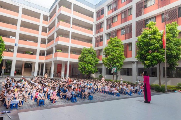Góc thắc mắc của cha mẹ: Phân biệt 6 trường Chu Văn An ở Hà Nội, trường nào lâu đời nhất? - Ảnh 1. Góc thắc mắc của cha mẹ: Phân biệt 6 trường Chu Văn An ở Hà Nội, trường nào lâu đời nhất? - Ảnh 1.