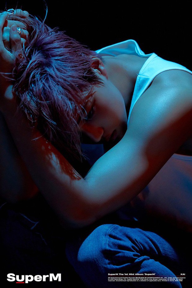 Fan khóc thét vì bộ ảnh giữa đêm khoe múi sexy của Kai nhưng bối cảnh trường quay MV của SuperM mới gây choáng ngợp - Ảnh 2. Fan khóc thét vì bộ ảnh giữa đêm khoe múi sexy của Kai nhưng bối cảnh trường quay MV của SuperM mới gây choáng ngợp - Ảnh 2.