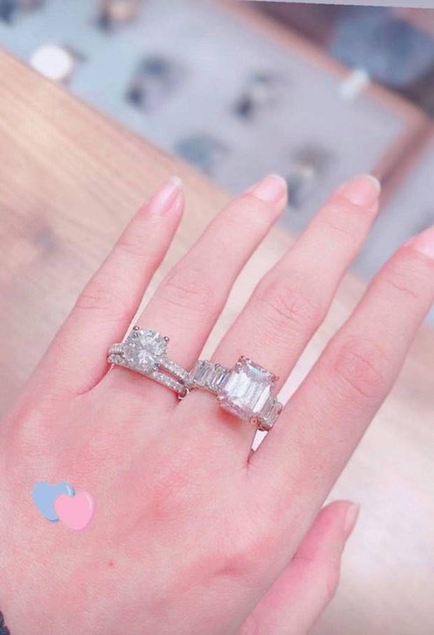 Phạm Hương khoe xế hộp tiền tỷ, gây choáng với cuộc sống sang chảnh ở trời Tây sau 1 năm ra nước ngoài chữa bệnh - Ảnh 5. Phạm Hương khoe xế hộp tiền tỷ, gây choáng với cuộc sống sang chảnh ở trời Tây sau 1 năm ra nước ngoài chữa bệnh - Ảnh 5.