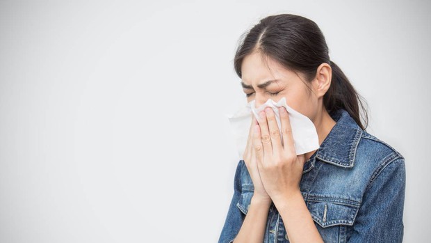 Tưởng trời nắng đẹp đang độ vào thu nhưng vẫn có hàng tá thứ bệnh rình rập sức khỏe của bạn - Ảnh 3. Tưởng trời nắng đẹp đang độ vào thu nhưng vẫn có hàng tá thứ bệnh rình rập sức khỏe của bạn - Ảnh 3.