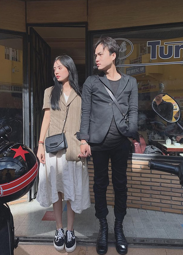 Lâm Á Hân công khai nắm tay tình mới sau ly hôn gần 2 năm, trả lời bạn bè: Tới thời, cản hổng được! - Ảnh 1.