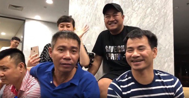 Lộ diện chớp nhoáng trong teaser Táo quân, Minh Quân khiến netizen giật mình vì phát tướng đến mức khó nhận ra - Ảnh 3. Lộ diện chớp nhoáng trong teaser Táo quân, Minh Quân khiến netizen giật mình vì phát tướng đến mức khó nhận ra - Ảnh 3.
