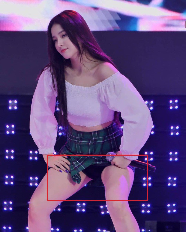 Idol Hàn mặc quần bảo hộ để tránh hớ hênh, sao Việt cũng lộ nhưng cao tay hơn nhờ chi tiết này - Ảnh 2.