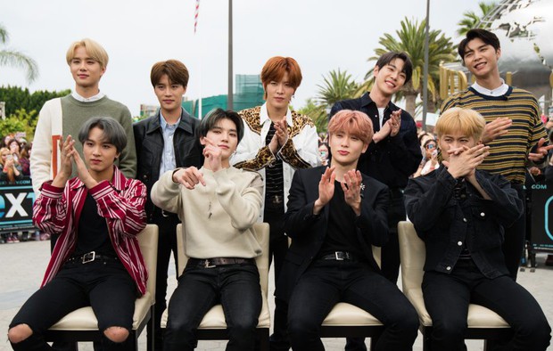 Cùng giật giải Tân binh của AAA 3 năm trước nhưng: BLACKPINK một bước leo lên vị trí hàng đầu, NCT 127 vẫn chật vật tìm chỗ đứng ổn định - Ảnh 10. Cùng giật giải Tân binh của AAA 3 năm trước nhưng: BLACKPINK một bước leo lên vị trí hàng đầu, NCT 127 vẫn chật vật tìm chỗ đứng ổn định - Ảnh 10.