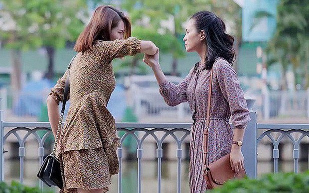 4 cô gái vàng trong làng thảo mai của phim Việt: Chị Nguyệt Bầu Trời cũng chẳng bằng cô Nguyệt Nhân Viên Gương Mẫu - Ảnh 15. 4 cô gái vàng trong làng thảo mai của phim Việt: Chị Nguyệt Bầu Trời cũng chẳng bằng cô Nguyệt Nhân Viên Gương Mẫu - Ảnh 15.