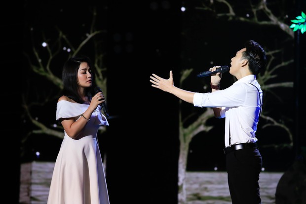 Cặp đôi vàng: Thiện Nhân lại bị nhắc nhở về biểu cảm một màu khi trình diễn - Ảnh 3. Cặp đôi vàng: Thiện Nhân lại bị nhắc nhở về biểu cảm một màu khi trình diễn - Ảnh 3.