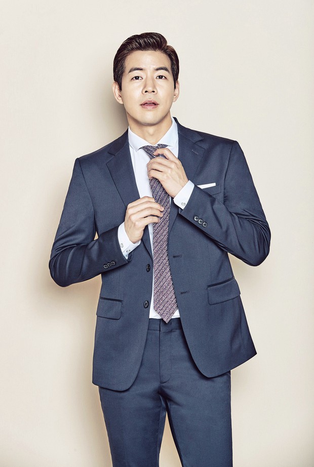 9 sao Hàn có điểm thi đại học khủng nhất Kbiz: Song Joong Ki đã đỉnh, vợ chồng Kim Tae Hee - Bi Rain còn đỉnh hơn - Ảnh 6. 9 sao Hàn có điểm thi đại học khủng nhất Kbiz: Song Joong Ki đã đỉnh, vợ chồng Kim Tae Hee - Bi Rain còn đỉnh hơn - Ảnh 6.