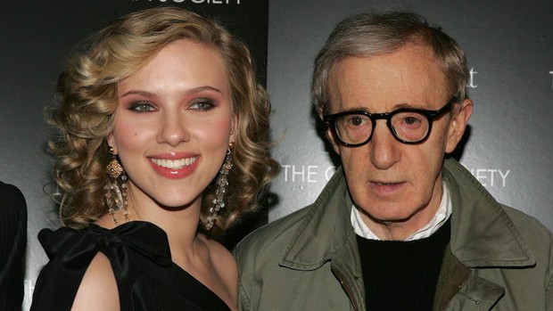 Đang yên lành, Goá phụ đen Scarlett Johansson lên tiếng bênh vực đạo diễn ấu dâm chi cho hốt gạch vậy? - Ảnh 5. Đang yên lành, Goá phụ đen Scarlett Johansson lên tiếng bênh vực đạo diễn ấu dâm chi cho hốt gạch vậy? - Ảnh 5.